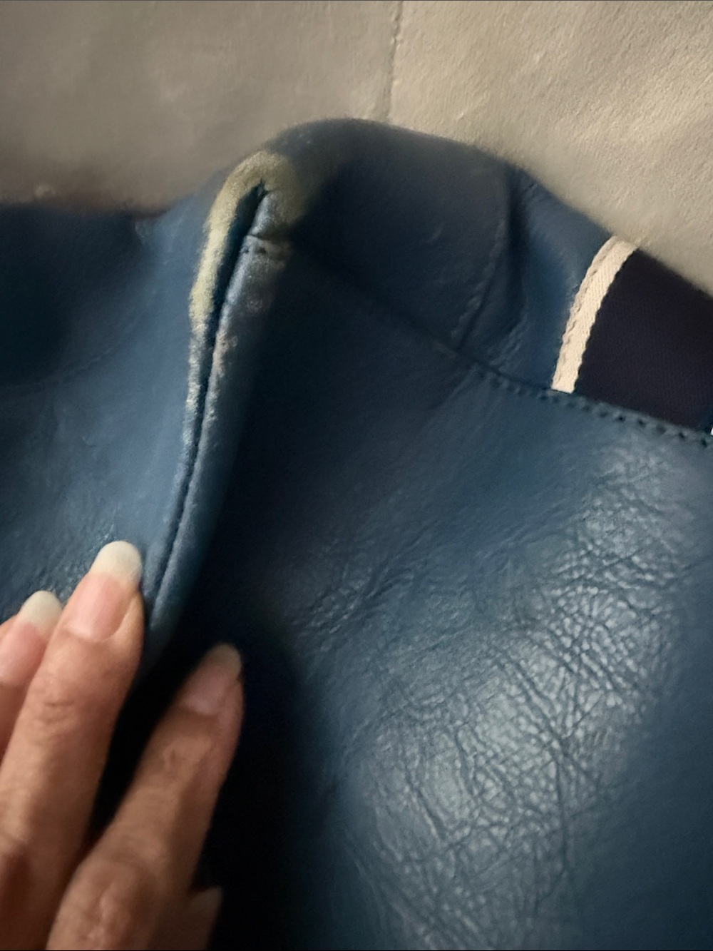 Authentic Coach Bag - Picture 10 of 11